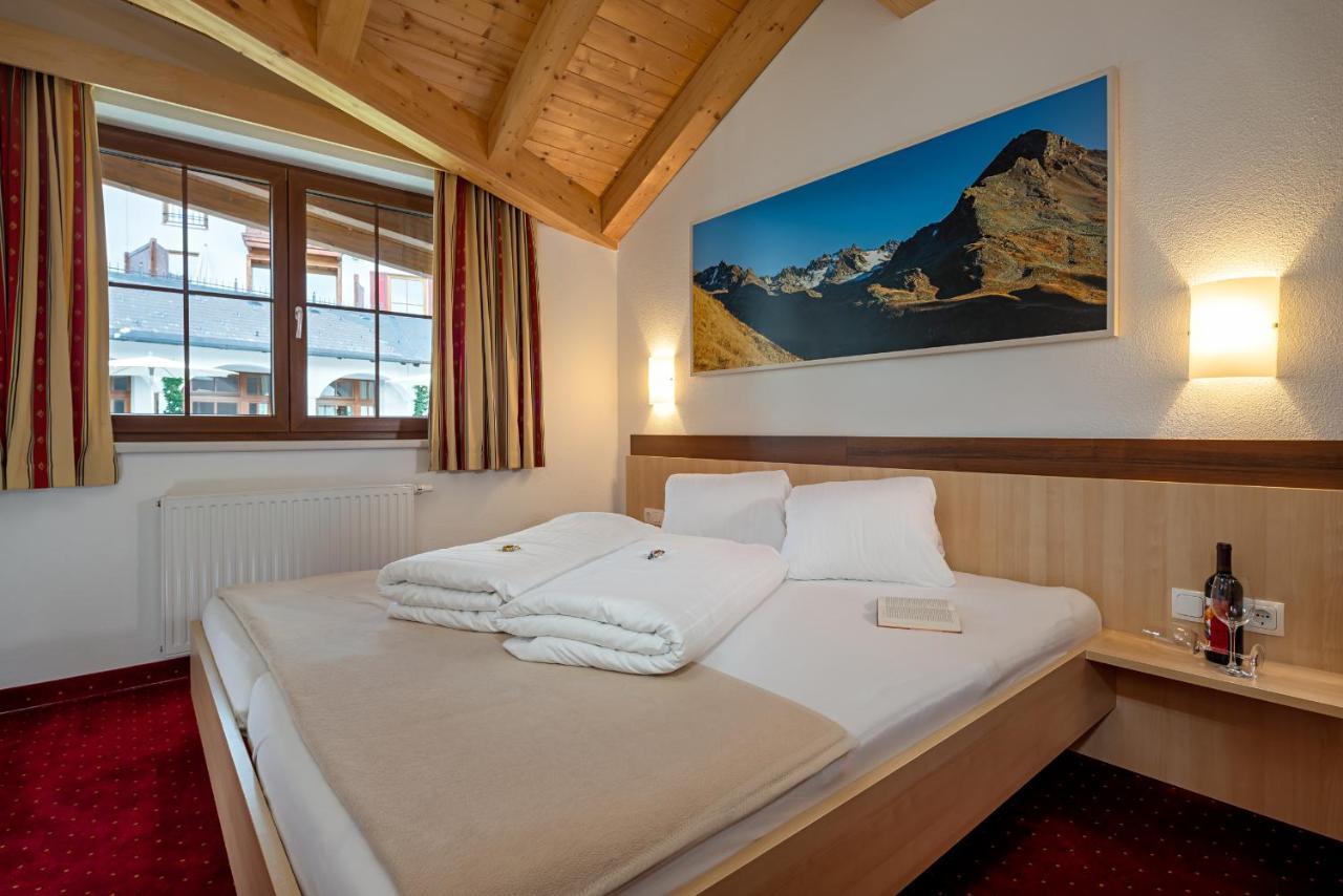 Apart-Hotel Aurora Fiss Eksteriør billede